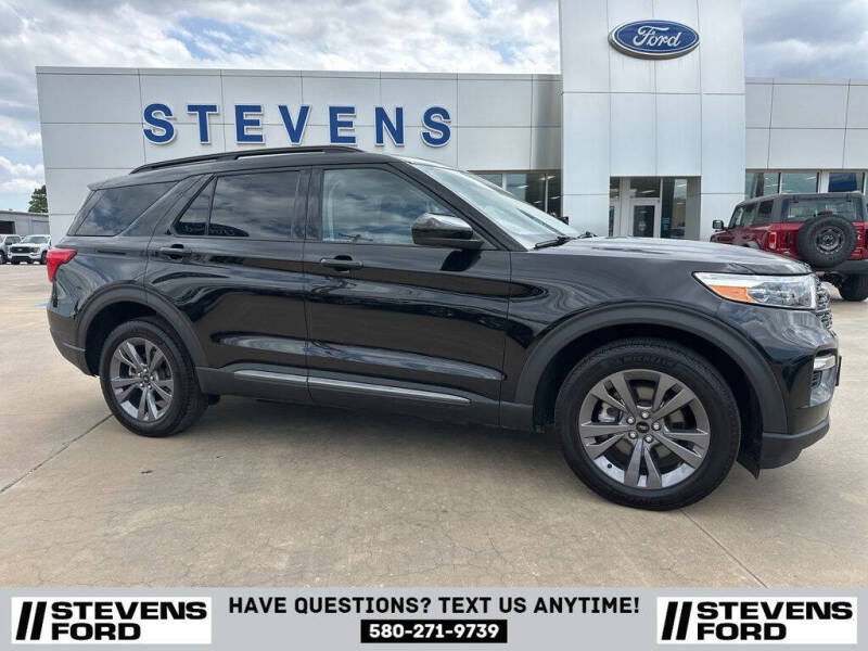 2024 Ford Explorer XLT's photo