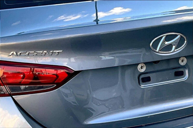 2020 Hyundai Accent SE