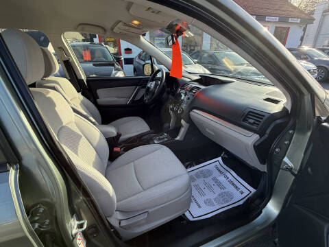 2015 Subaru Forester 2.5i