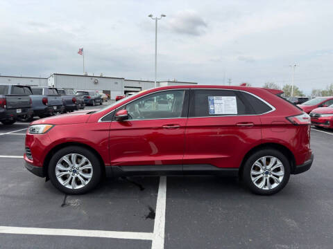 2020 Ford Edge Titanium