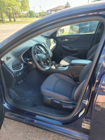 2018 Chevrolet Malibu LS