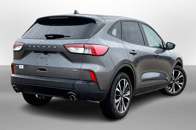 2021 Ford Escape Hybrid SE