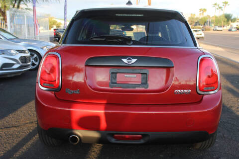 2016 MINI Hardtop 4 Door Cooper