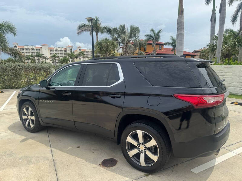 2021 Chevrolet Traverse LT Leather