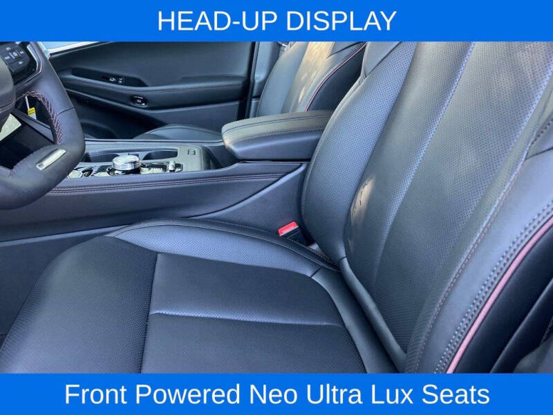 2025 Jeep Wagoneer S Launch Edition