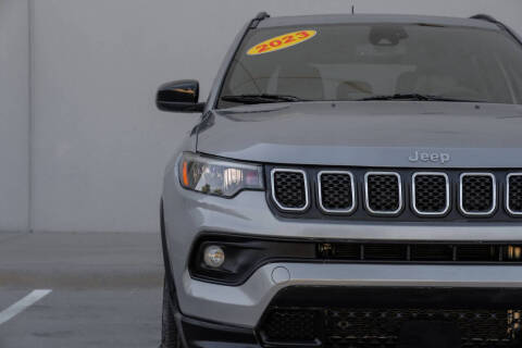 2023 Jeep Compass Latitude Lux