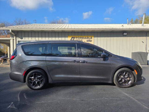 2018 Chrysler Pacifica Touring L Plus