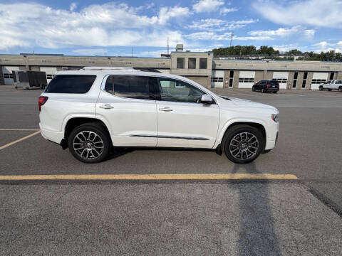 2020 GMC Acadia Denali