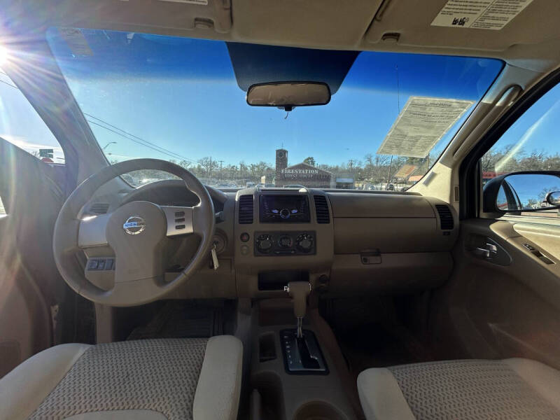 2007 Nissan Frontier LE