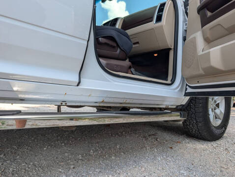 2016 RAM 1500 SLT
