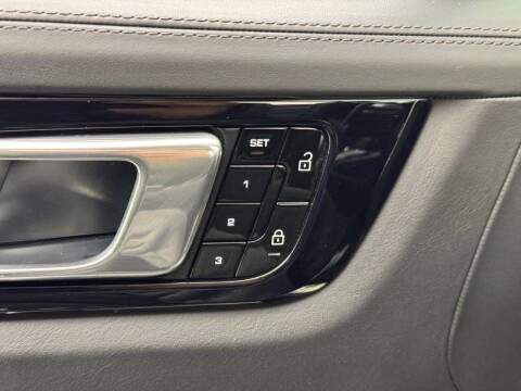 2021 Porsche Cayenne GTS