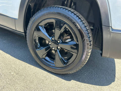 2020 Jeep Cherokee Altitude