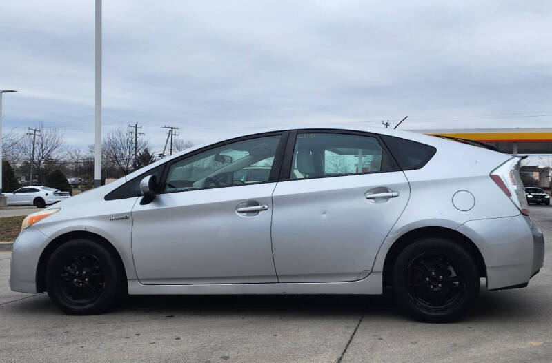 2010 Toyota Prius III