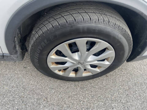 2017 Nissan Rogue SL