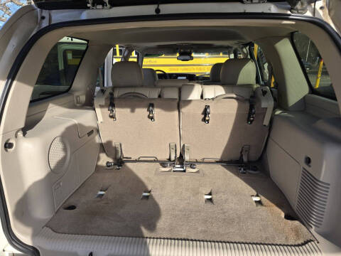 2005 Cadillac Escalade