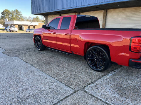 2017 Chevrolet Silverado 1500 Custom