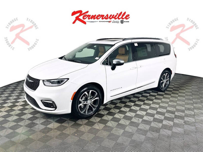 2026 Chrysler Pacifica Pinnacle