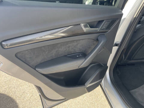 2020 Audi SQ5 3.0T quattro Premium Plus