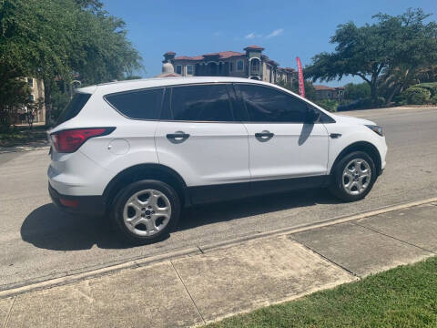 2019 Ford Escape S