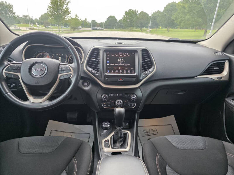 2016 Jeep Cherokee Latitude