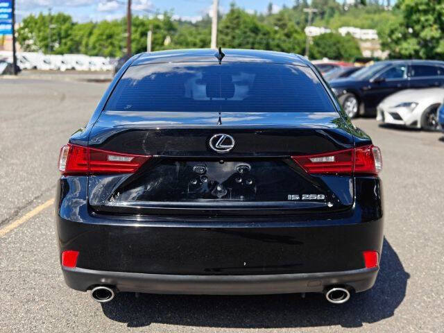 2015 Lexus IS 250