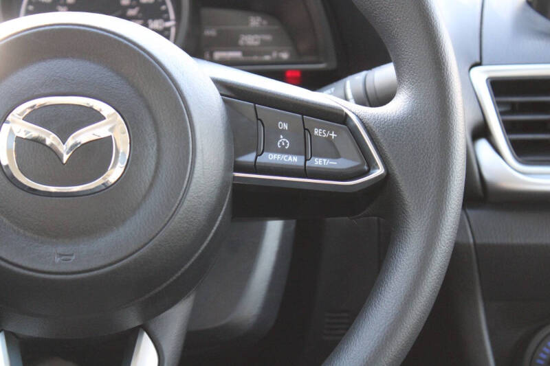 2017 Mazda MAZDA3 Sport