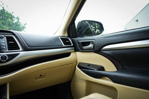 2017 Toyota Highlander XLE