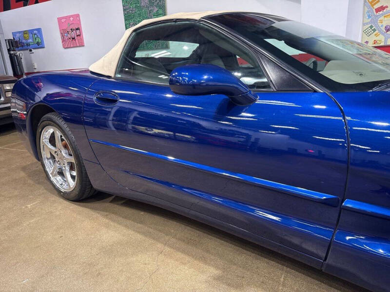 2004 Chevrolet Corvette
