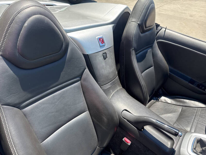 2008 Saturn SKY
