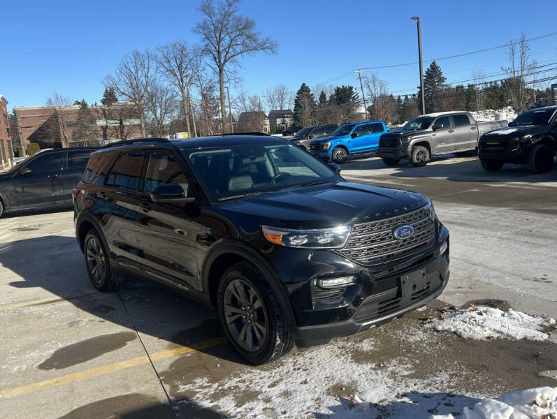 2024 Ford Explorer XLT