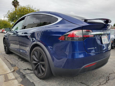 2016 Tesla Model X 90D