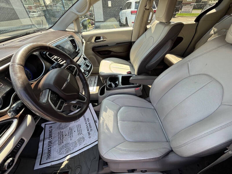 2018 Chrysler Pacifica Touring L Plus