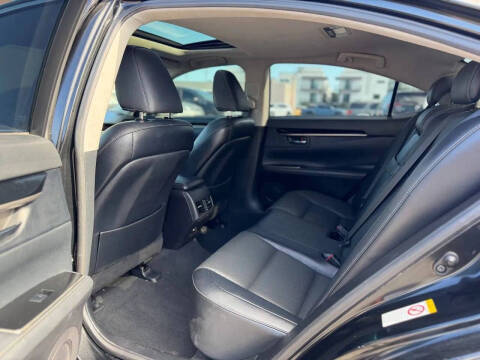 2017 Lexus ES 350