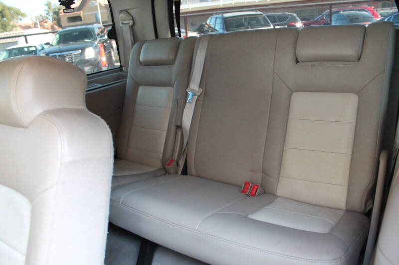 2004 Ford Expedition Eddie Bauer