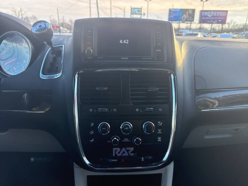 2017 Dodge Grand Caravan SXT