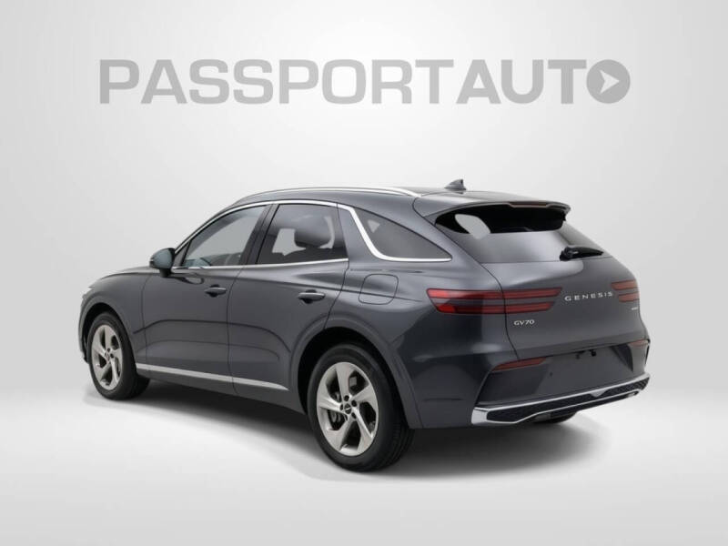 2026 Genesis GV70