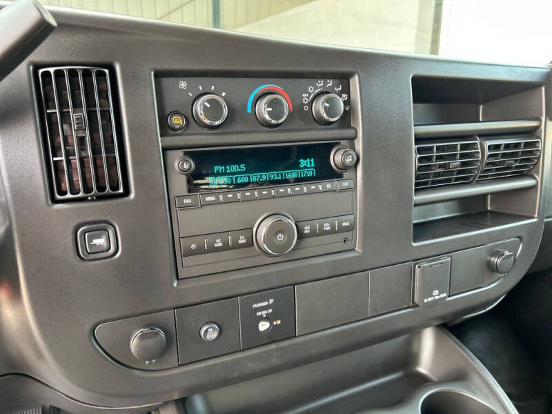 2026 GMC Savana 3500