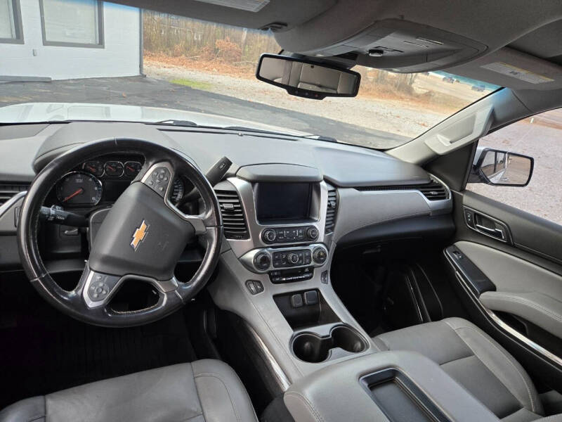 2020 Chevrolet Suburban LT