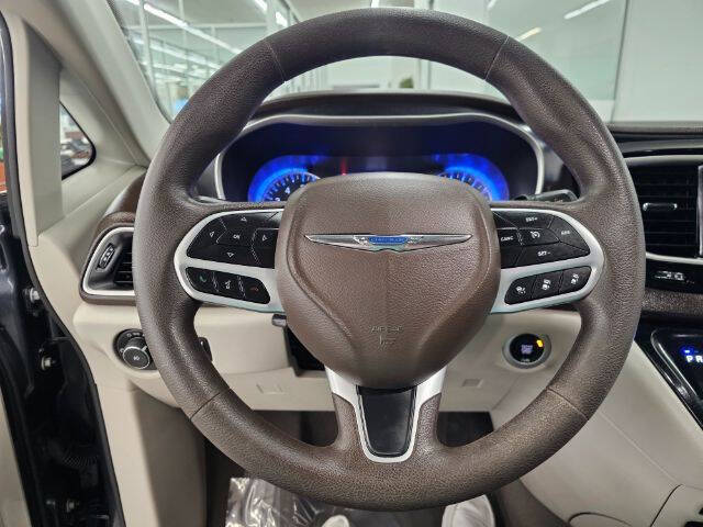 2020 Chrysler Pacifica Touring
