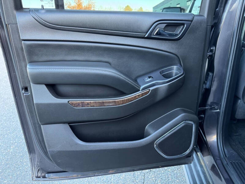 2015 Chevrolet Suburban LS