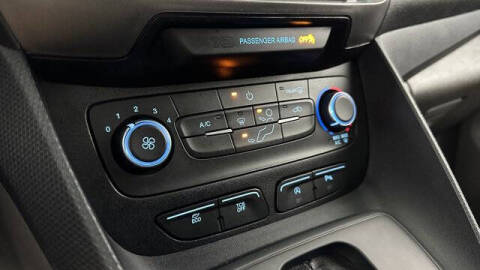 2022 Ford Transit Connect XLT