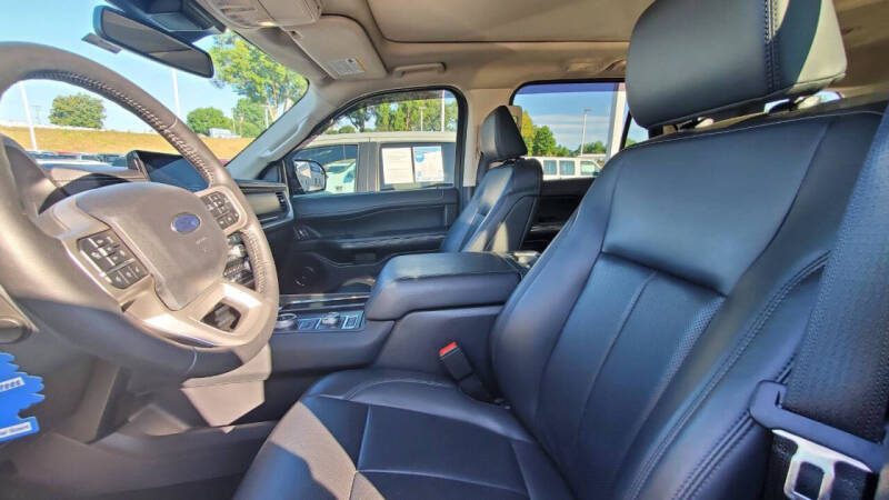 2024 Ford Expedition XLT