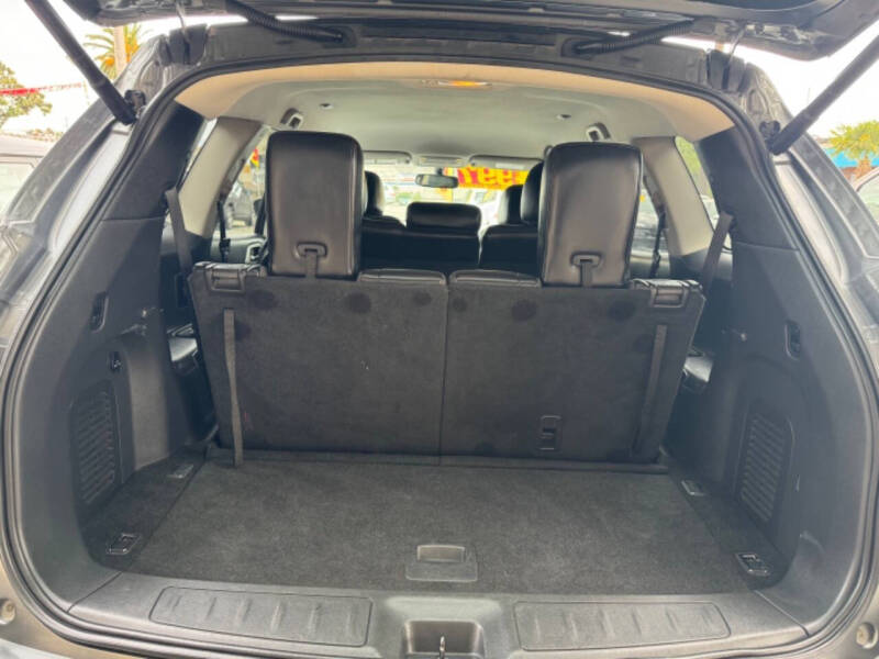 2018 Nissan Pathfinder S