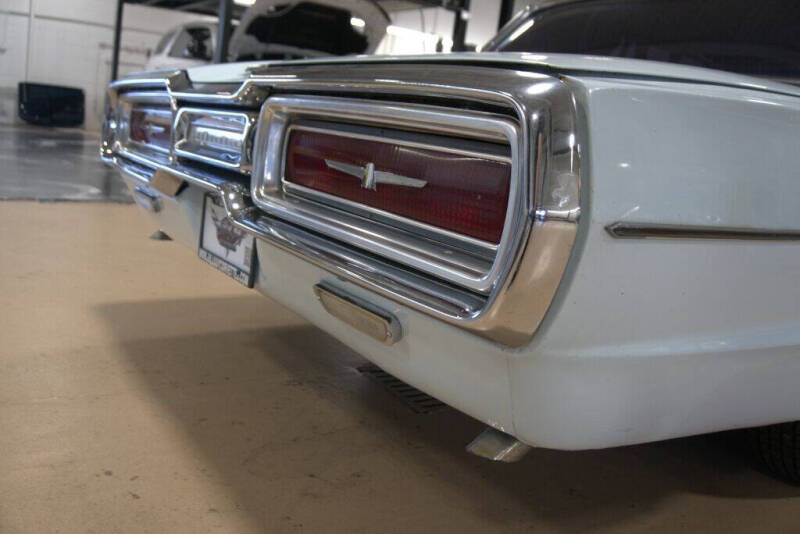 1964 Ford Thunderbird