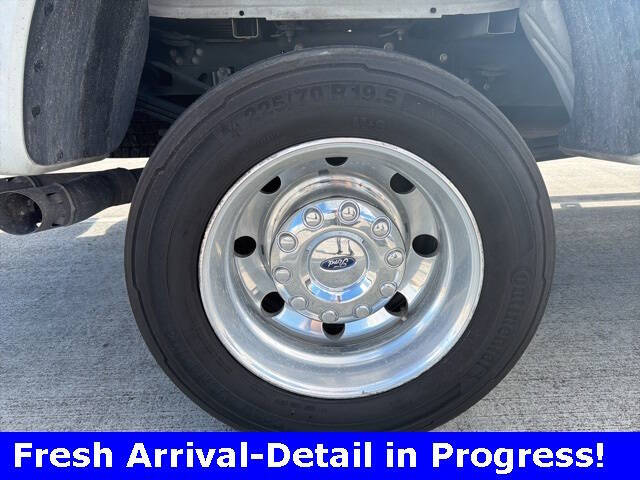 2023 Ford F-450 Super Duty Platinum