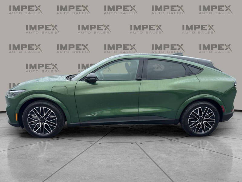2025 Ford Mustang Mach-E Premium