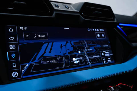 2025 Lamborghini Urus SE