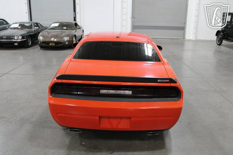 2009 Dodge Challenger SRT8