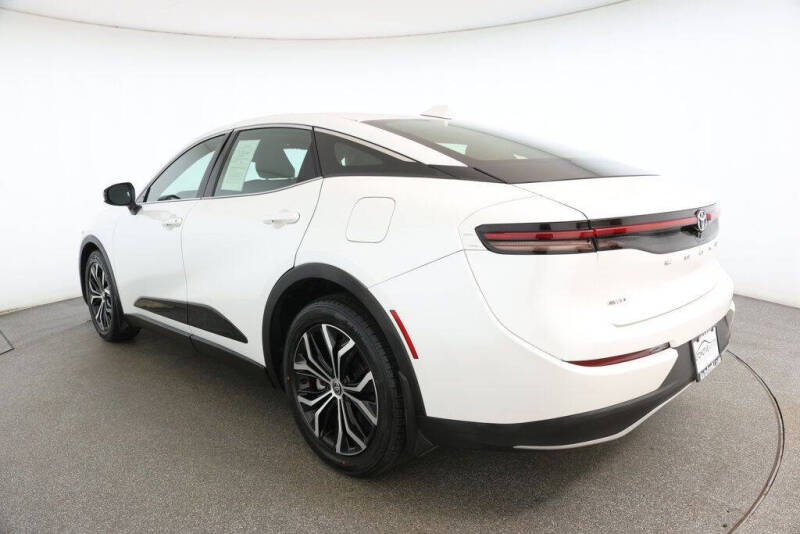 2023 Toyota Crown XLE