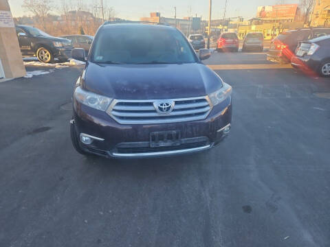 2013 Toyota Highlander for sale at sharp auto center in Worcester MA